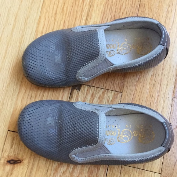 Light gray dress shoes - Picture 3 of 6